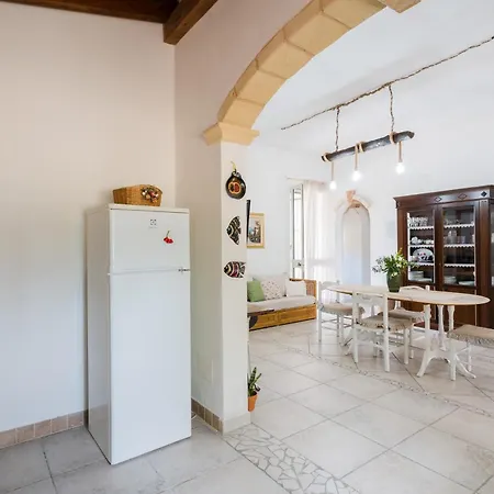 Maison D'artemisia Melissano